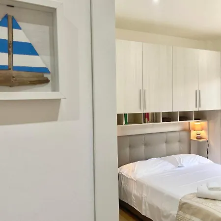 Casaviva - Trilo With Patio In Santa Margherita L. Daire